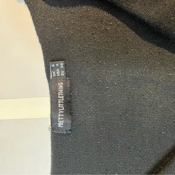 Prettylittlething Black Zip Front Sweater - Picture 3 of 4